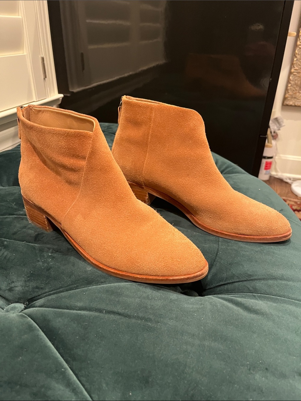 Soludos Women's Suede Ankle Boots in Tan